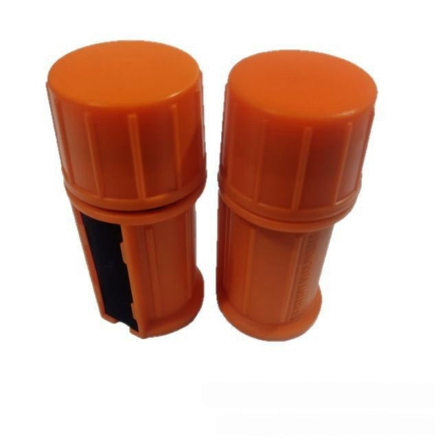 WATERPROOF SURVIVAL MATCHES – 20PCS WITH CASE 🔥